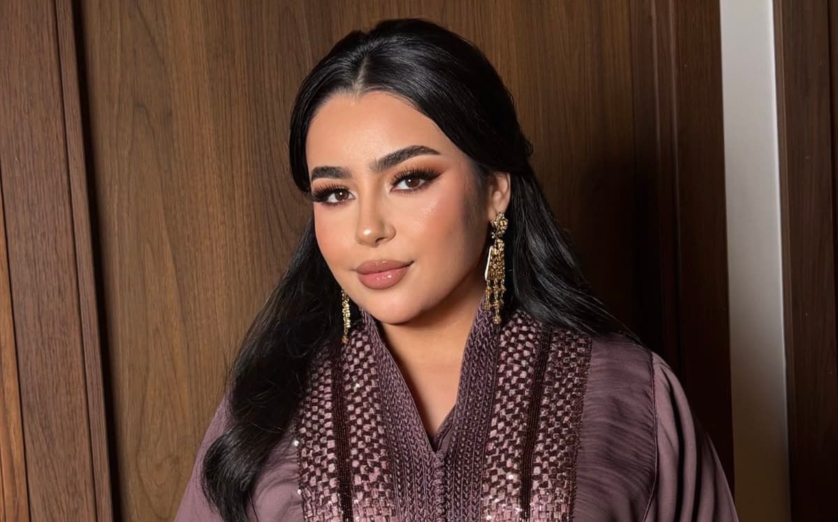 في قالب موسيقى عصري الفنانة شيماء عمران تعيد إحياء “الزين الواضح” و”حبيبي مشالي”